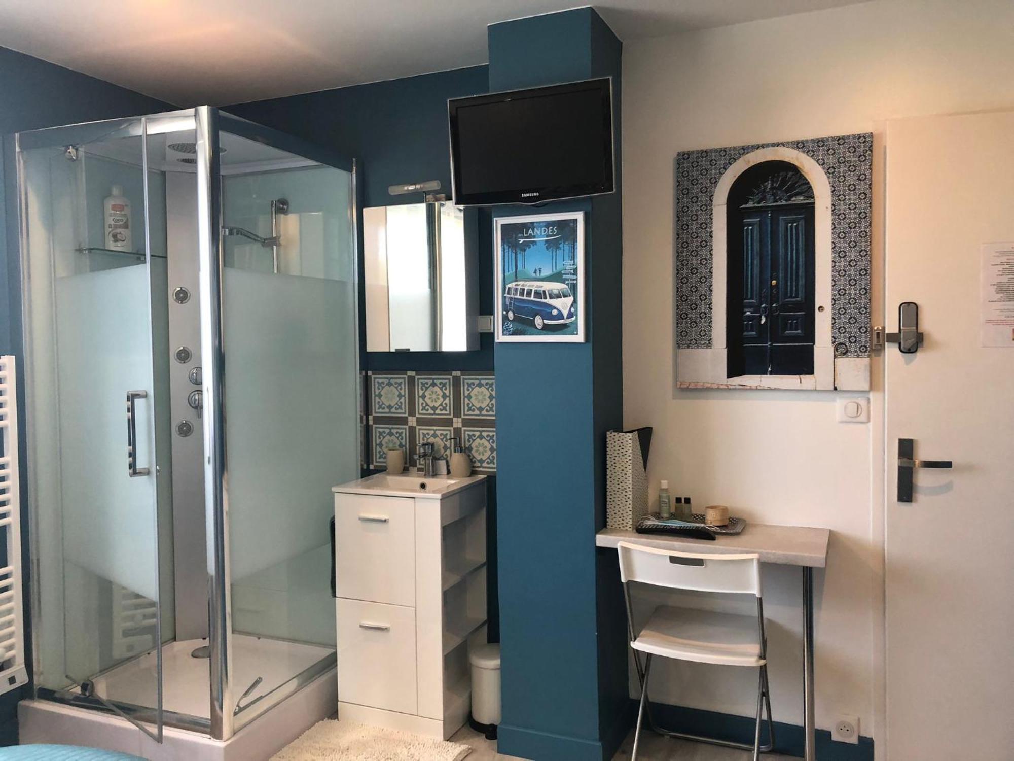 "L Eden Enchante" Chambres D'Hotes Et Spa Cote Basque Boucau Exteriör bild